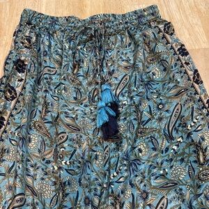 Fantasy Bis pants EUC